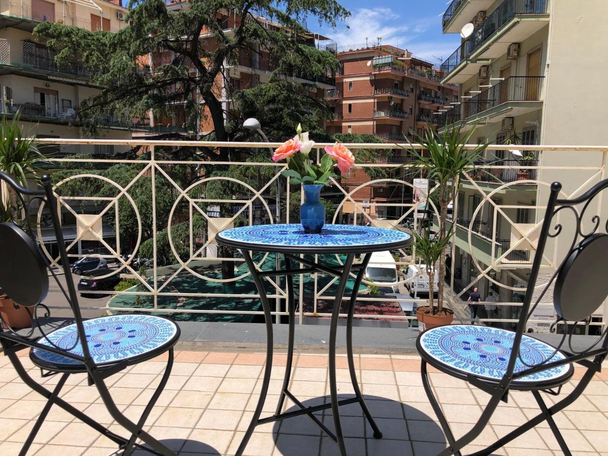 Stabia Holiday House Кастеламаре ди Стабия Екстериор снимка