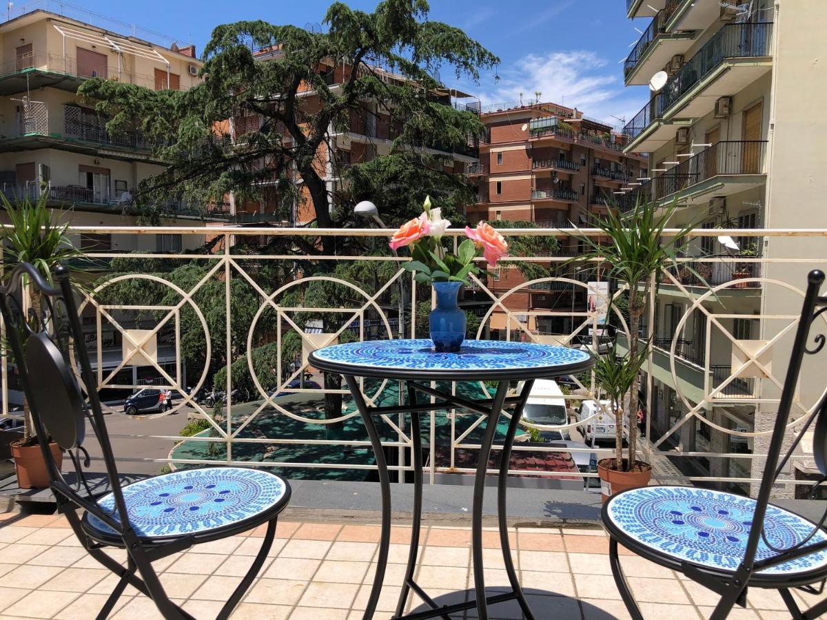 Stabia Holiday House Кастеламаре ди Стабия Екстериор снимка