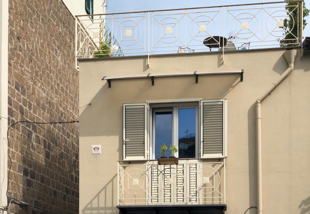 Stabia Holiday House Кастеламаре ди Стабия Екстериор снимка