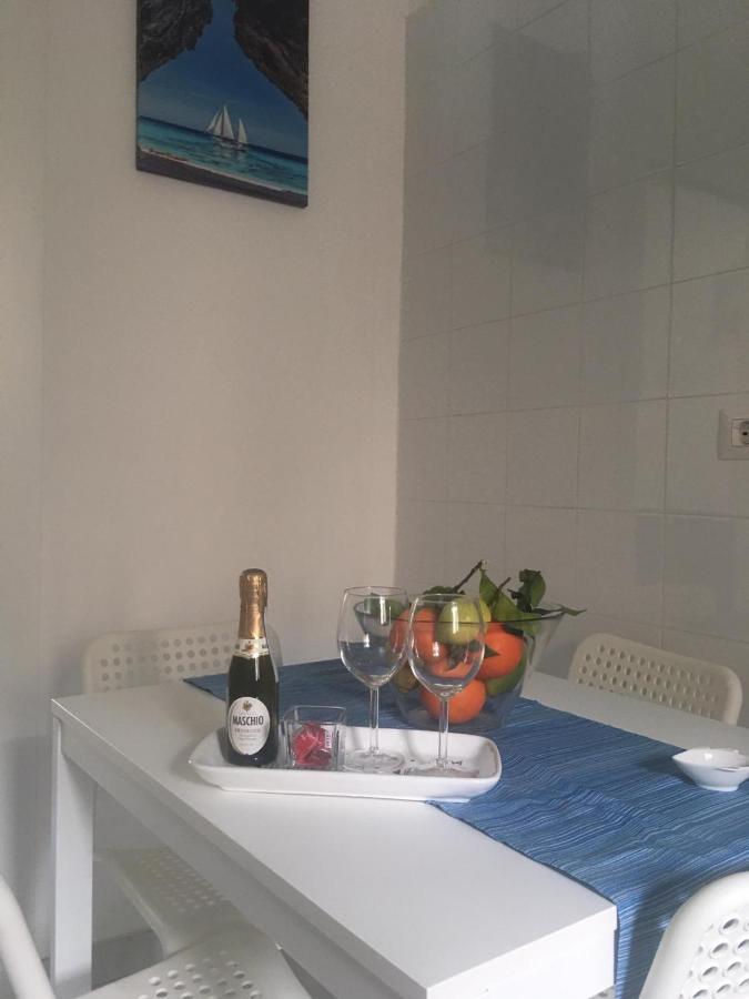Stabia Holiday House Кастеламаре ди Стабия Екстериор снимка