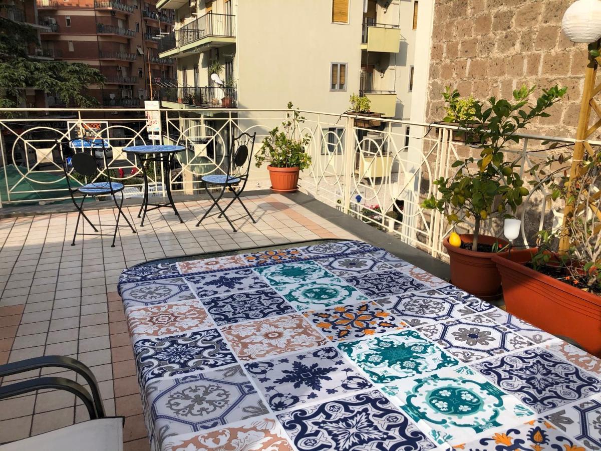Stabia Holiday House Кастеламаре ди Стабия Екстериор снимка