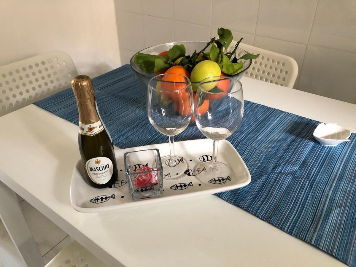Stabia Holiday House Кастеламаре ди Стабия Екстериор снимка